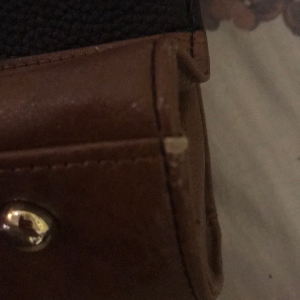 Anne Klein handbag - Picture 10 of 11